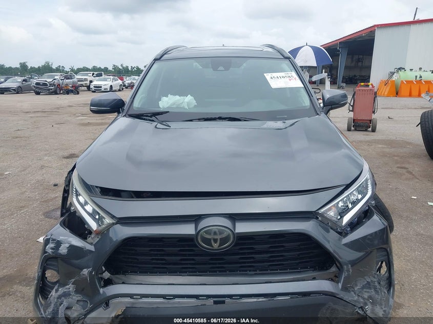 VIN 2T3C1RFV3LC034677 2020 TOYOTA RAV4 XLE PREMIUM