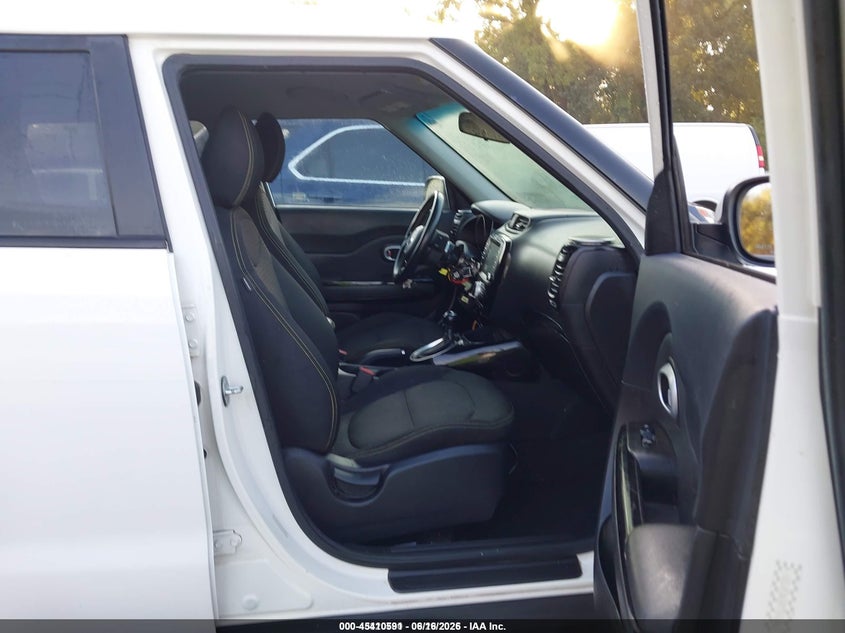 2015 KIA SOUL auction photo 5