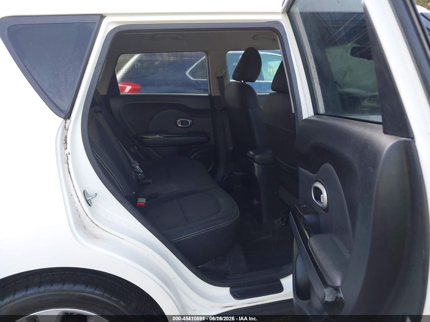 2015 KIA SOUL auction photo 8