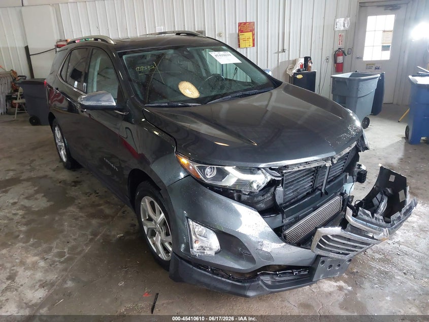 2021 Chevrolet Equinox  (VIN: 2GNAXXEV4M6105044)