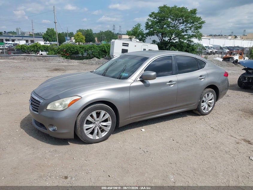 2011 Infiniti M56X VIN: JN1AY1AR2BM570161 Lot: 45410619