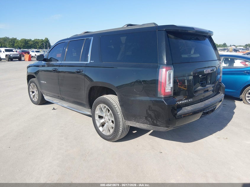 GMC YUKON XL 1500 - zdjęcie 3