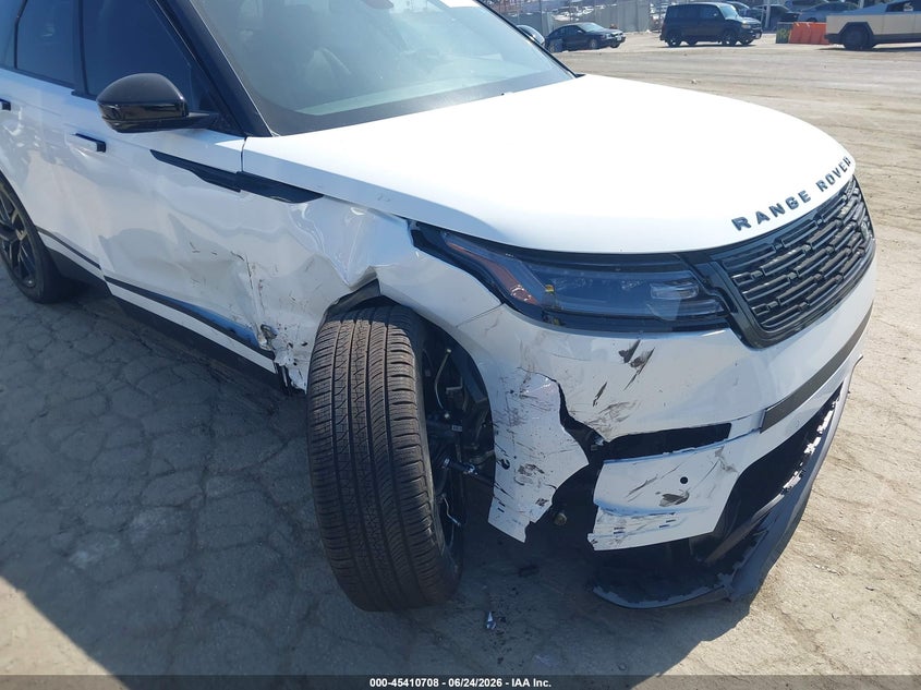 2026 Land Rover Range Rover Velar S VIN: SALYJ2EX5TA832149 Lot: 45410708