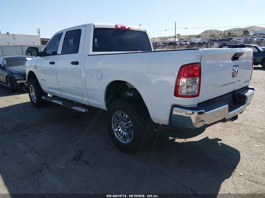Vin: 3c6ur5cl6lg125425, lot: 45908740, ram 2500 tradesman  4x4 6'4 box 20203