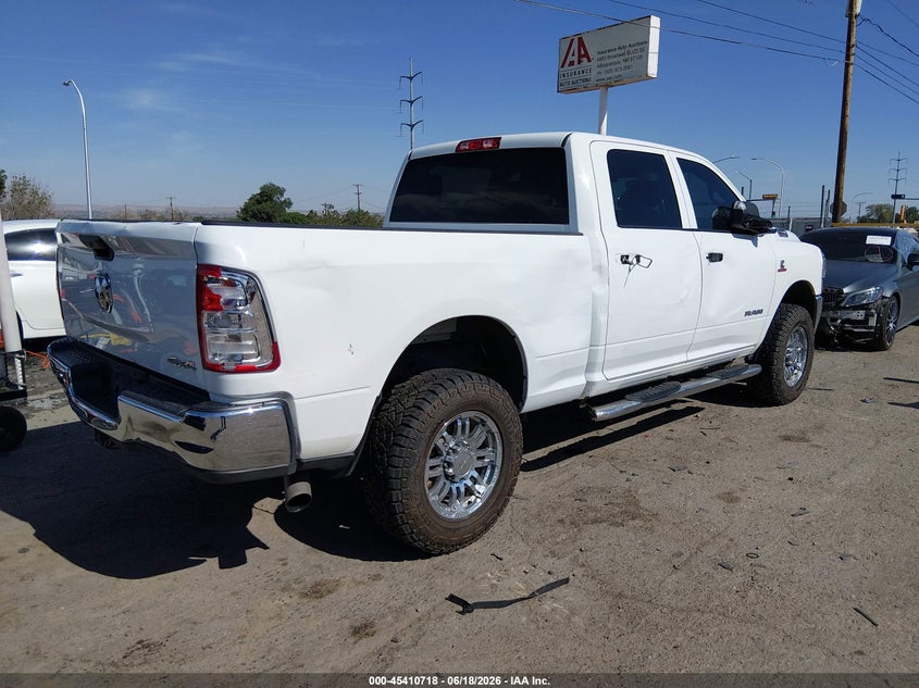 Vin: 3c6ur5cl6lg125425, lot: 45908740, ram 2500 tradesman  4x4 6'4 box 20204