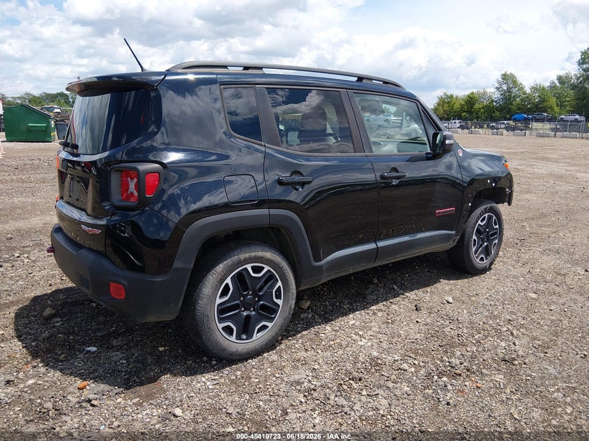 2017 JEEP RENEGADE auction photo 4