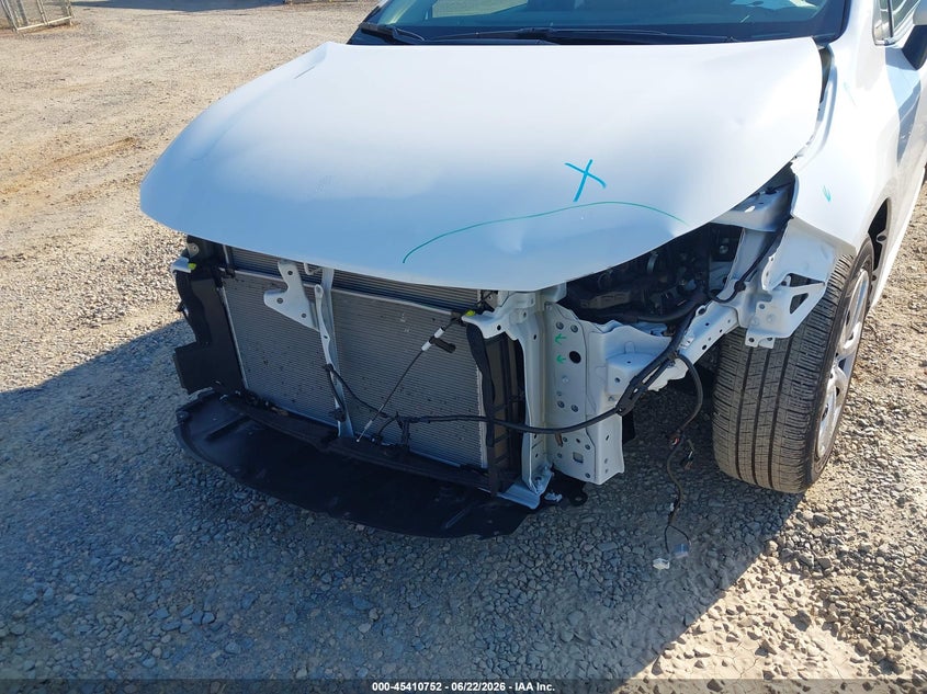 2025 TOYOTA COROLLA auction photo 6