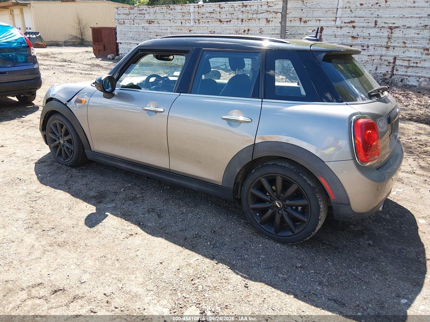 2017 MINI HARDTOP auction photo 3
