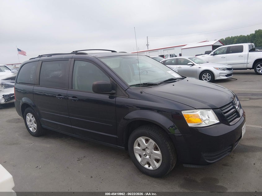 Vin: 2d4rn4de5ar411295, lot: 45908984, dodge grand caravan se 2010 img_1