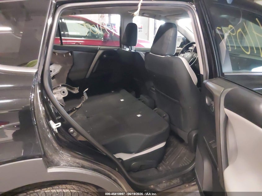 AtlanticExpress - Toyota RAV4