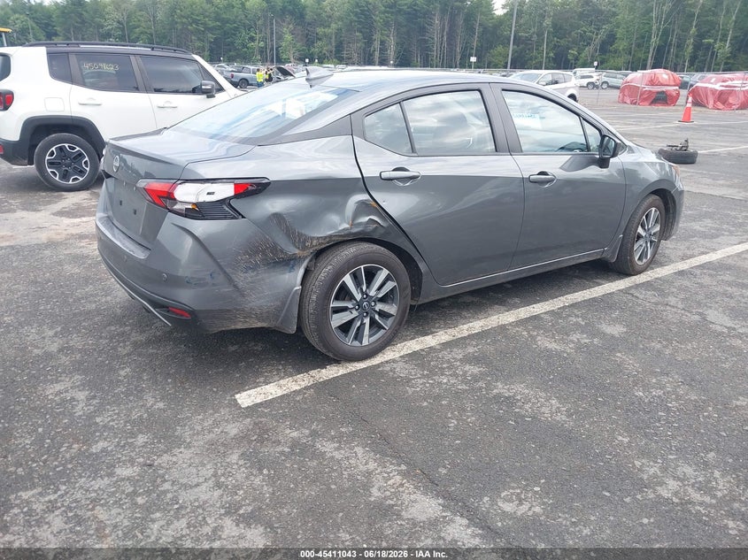 AtlanticExpress - Nissan Versa