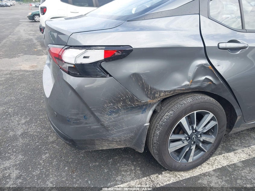 AtlanticExpress - Nissan Versa