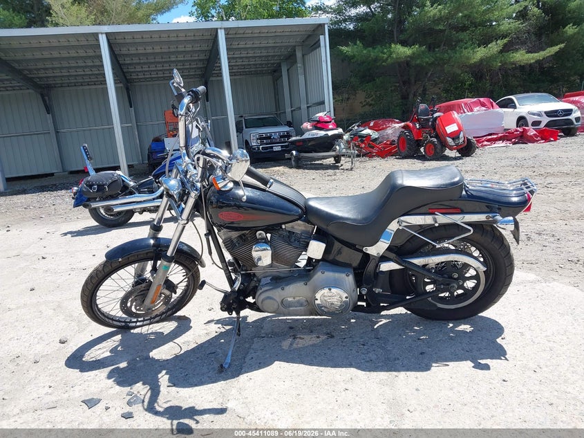 HARLEY-DAVIDSON FXSTI 2005
