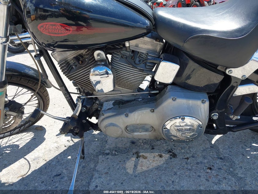 HARLEY-DAVIDSON FXSTI 2005
