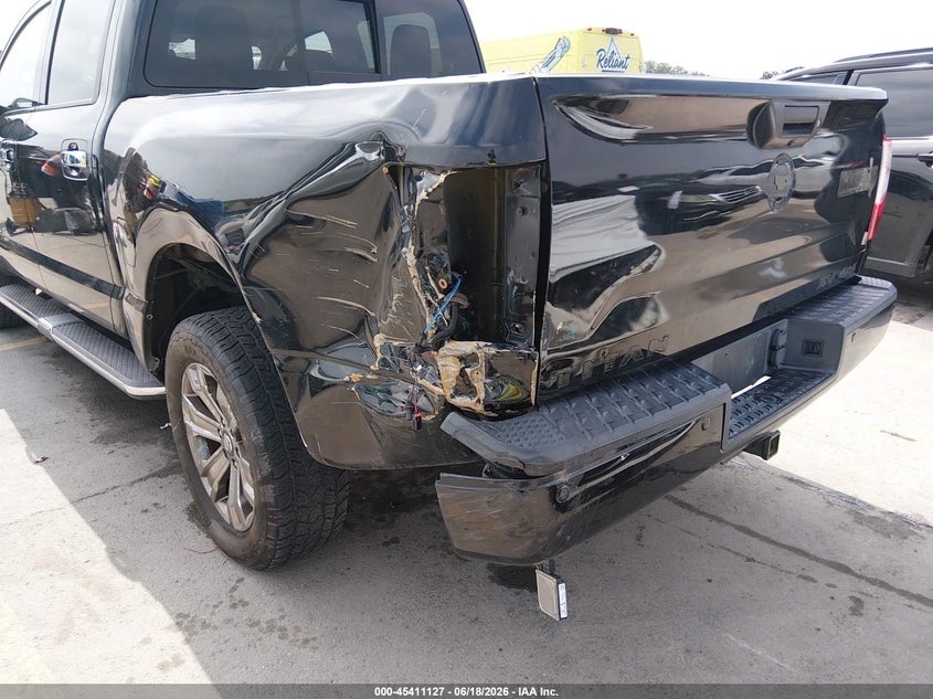 2017 Nissan Titan Sv VIN: 1N6AA1E56HN546177 Lot: 45411127