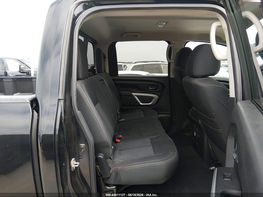 2017 Nissan Titan Sv VIN: 1N6AA1E56HN546177 Lot: 45411127