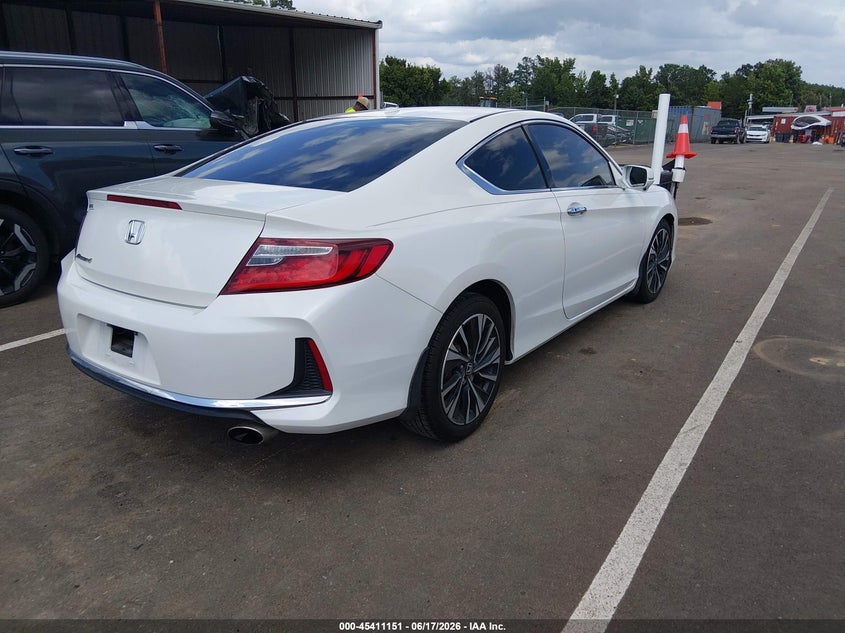 2017 HONDA ACCORD auction photo 4