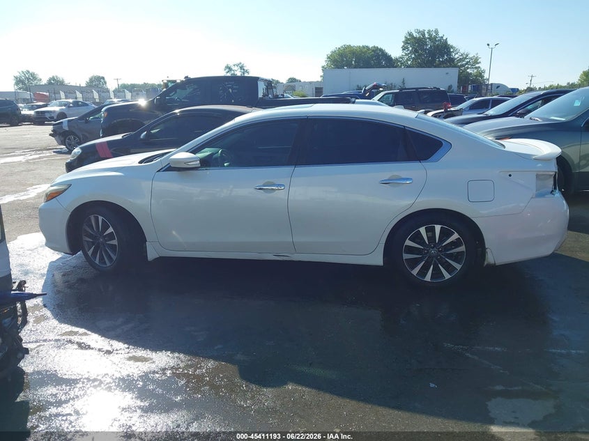 AtlanticExpress - Nissan Altima