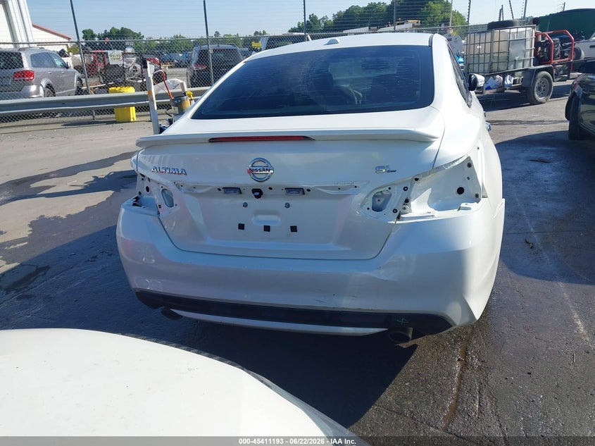 AtlanticExpress - Nissan Altima