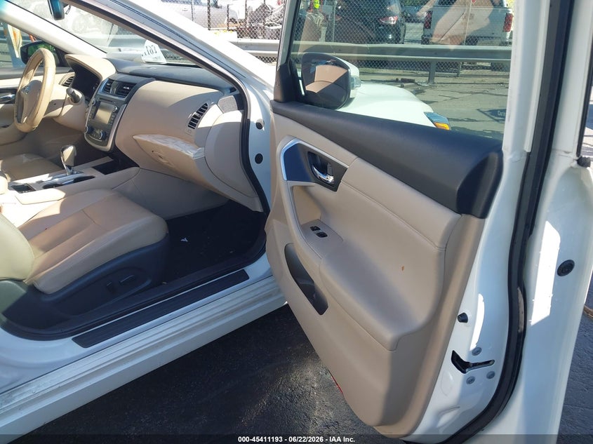 AtlanticExpress - Nissan Altima