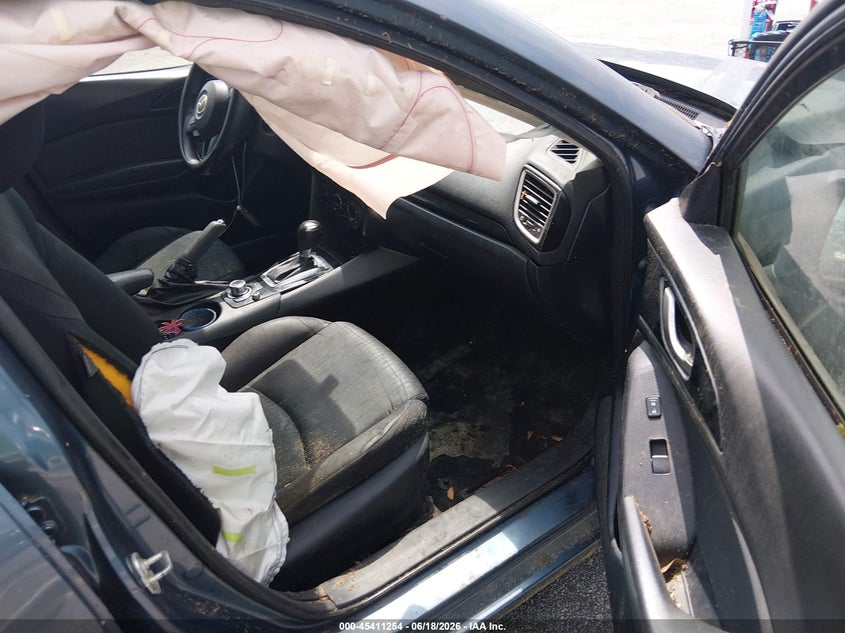 MAZDA MAZDA3 2016 VIN 3MZBM1J71GM304098