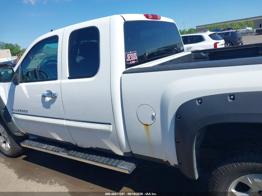 AtlanticExpress - Chevrolet Silverado 1500