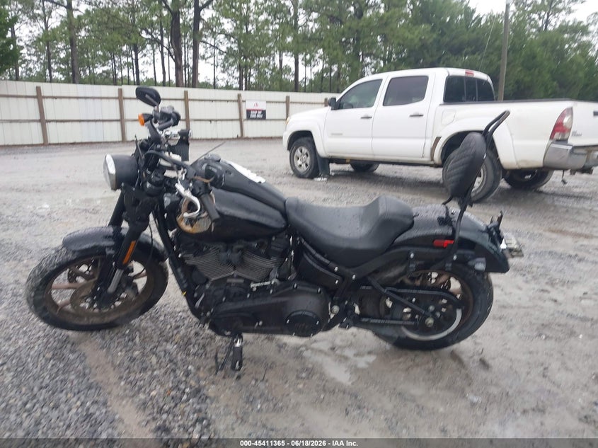 2022 Harley-Davidson Fxlrs VIN: 1HD1YWZ10NB045591 Lot: 45411365