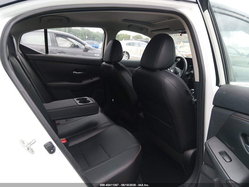 2021 NISSAN SENTRA auction photo 8