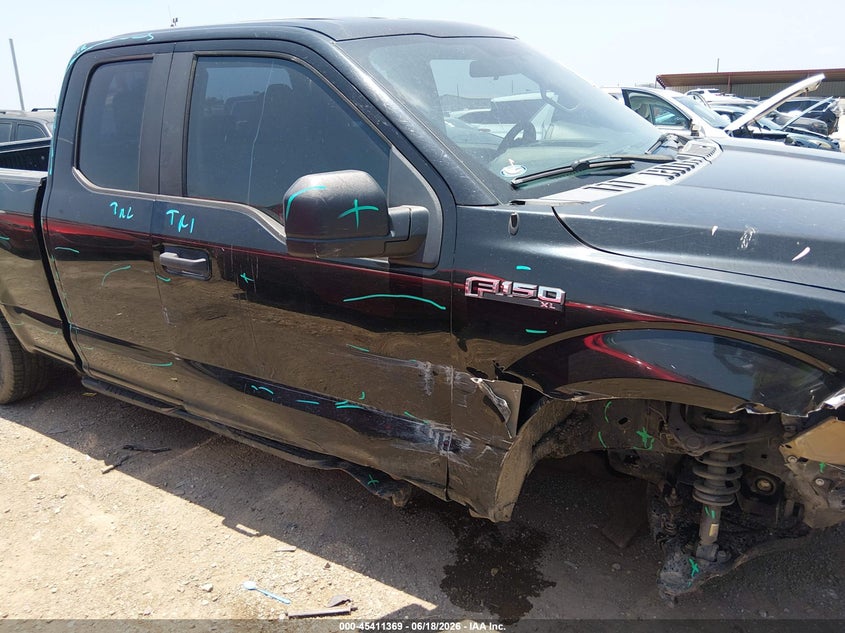 2017 FORD F-150 auction photo 6