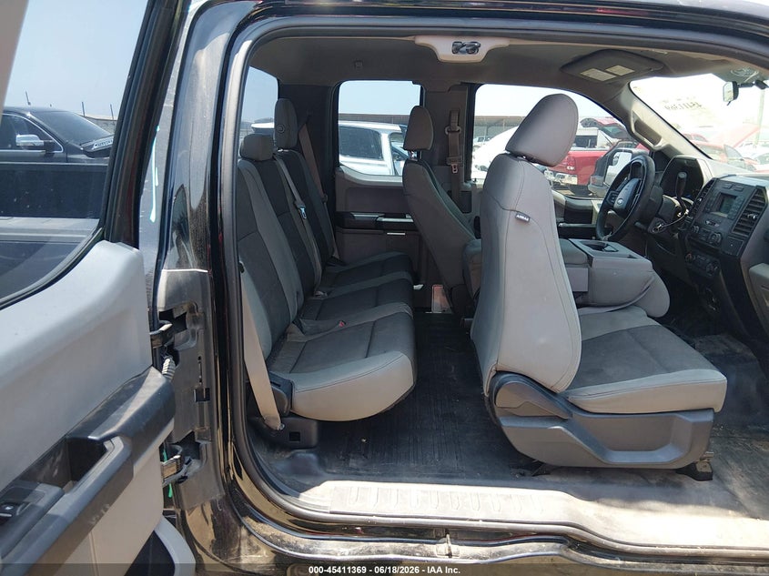 2017 FORD F-150 auction photo 8