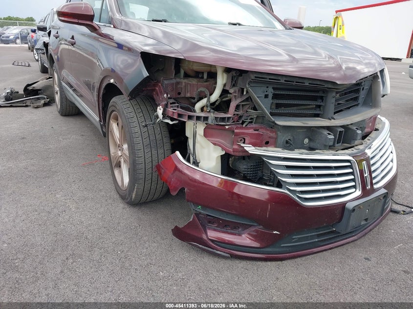 2016 Lincoln Mkc Premier VIN: 5LMCJ1C98GUJ12518 Lot: 45411393