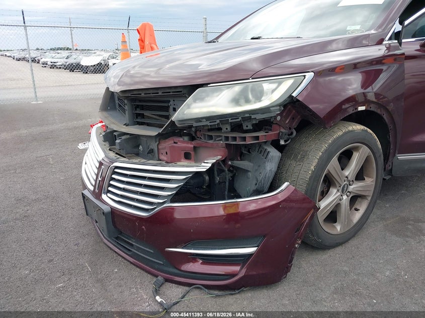 2016 Lincoln Mkc Premier VIN: 5LMCJ1C98GUJ12518 Lot: 45411393
