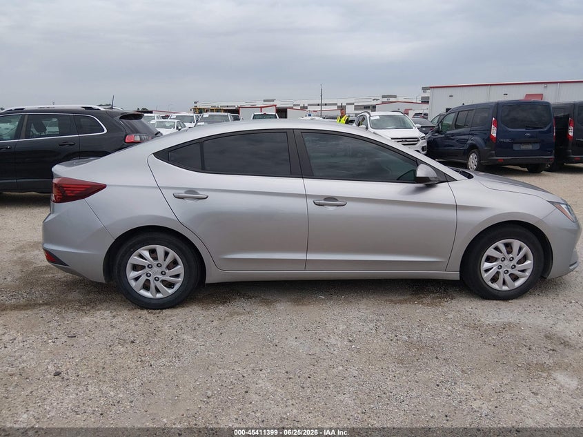 AtlanticExpress - Hyundai Elantra