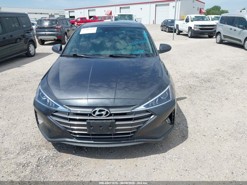 AtlanticExpress - Hyundai Elantra