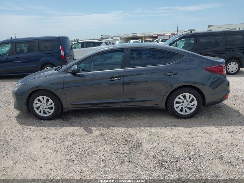 AtlanticExpress - Hyundai Elantra
