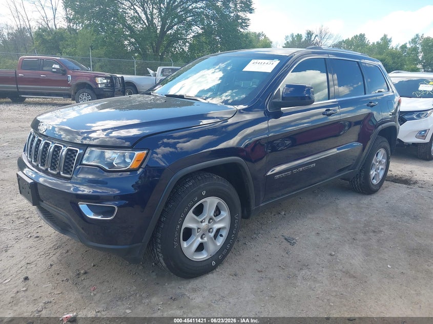 2017 Jeep Grand Cherokee Laredo 4x4 1C4RJFAG0HC615533 photo 1