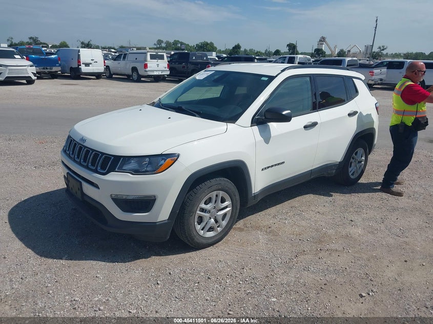 2018 JEEP COMPASS auction photo 2