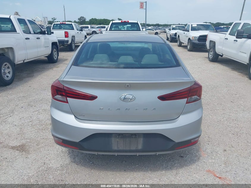 AtlanticExpress - Hyundai Elantra