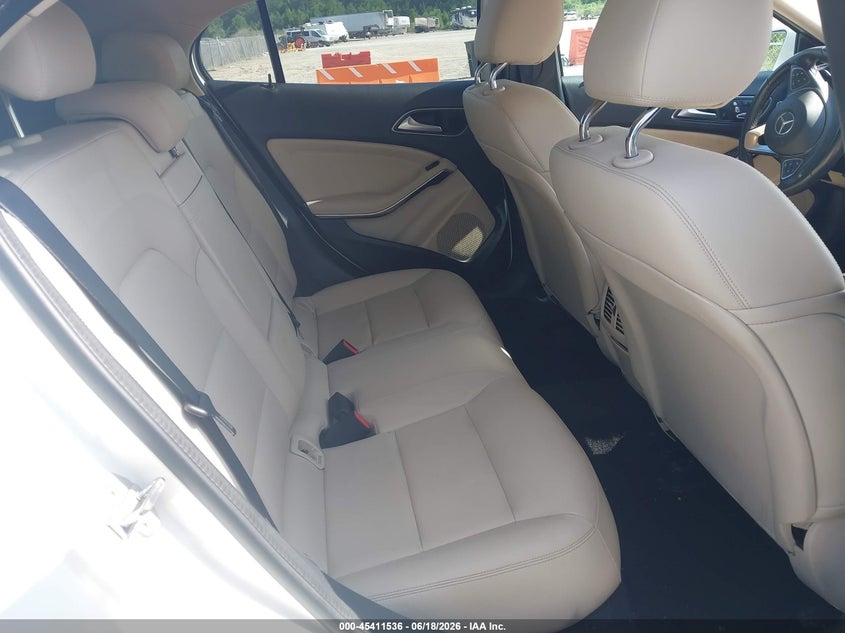 2019 Mercedes-Benz Gla 250 4Matic VIN: WDCTG4GB1KU018195 Lot: 45411536