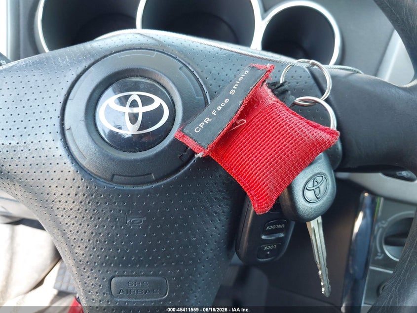 2005 TOYOTA MATRIX HATCHBACK 1.8L I-4 DOHC, VVT, 130HP