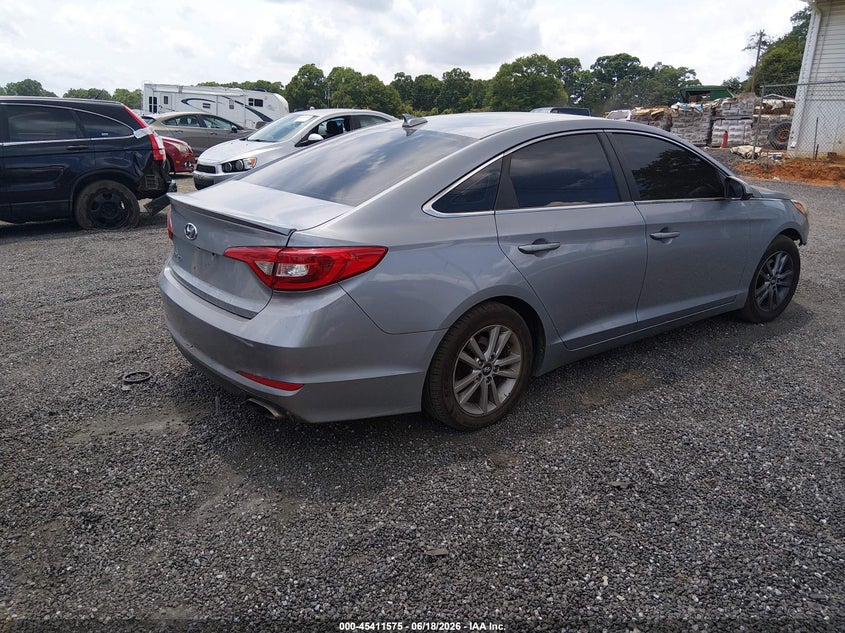 VIN 5NPE24AF5HH560735 2017 HYUNDAI SONATA