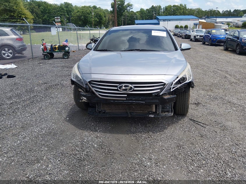 VIN 5NPE24AF5HH560735 2017 HYUNDAI SONATA