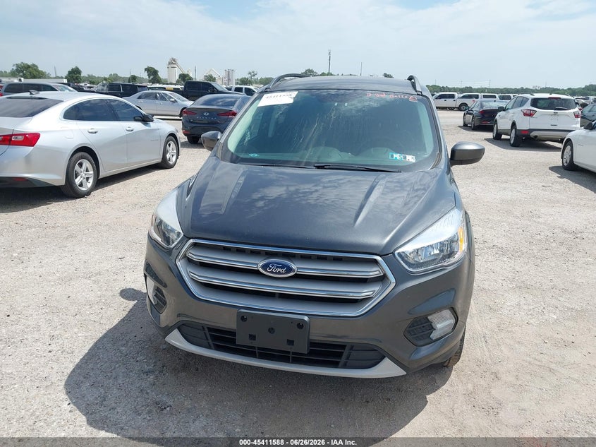 AtlanticExpress - Ford Escape