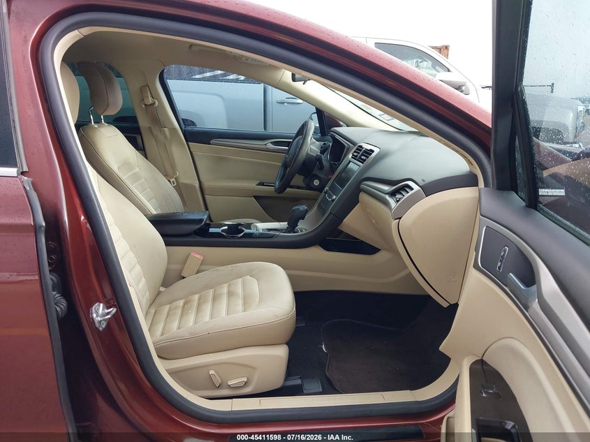 2015 FORD FUSION auction photo 5