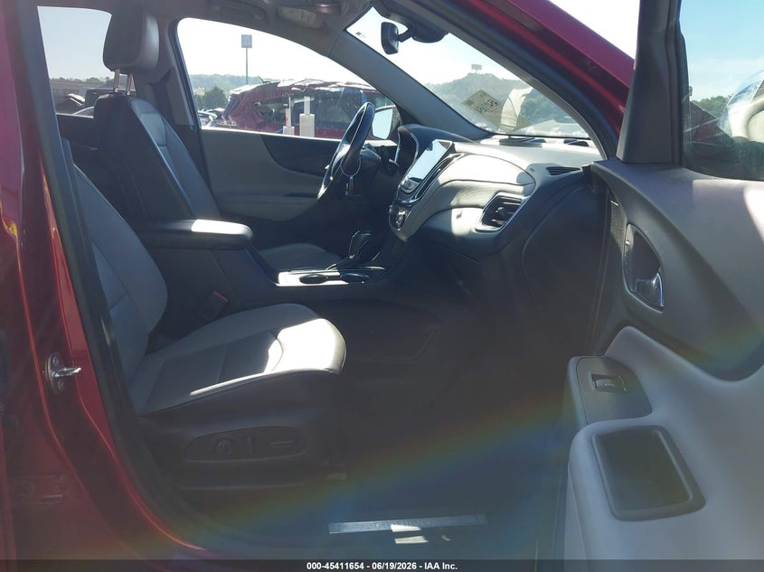 VIN 3GNAXMEVXJS617807 2018 CHEVROLET EQUINOX PREMIER