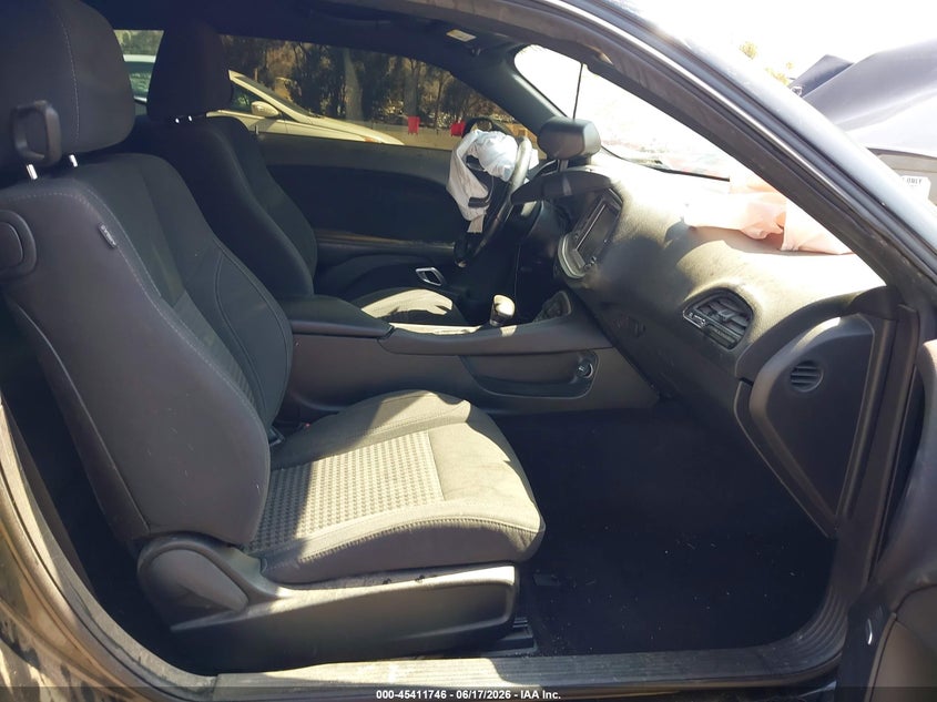2019 DODGE CHALLENGER auction photo 5
