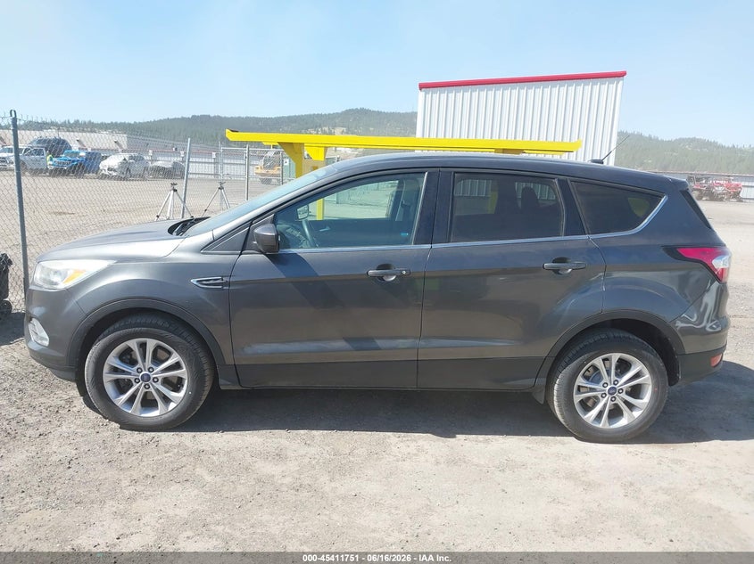2017 Ford Escape Se VIN: 1FMCU9G94HUE50406 Lot: 45411751