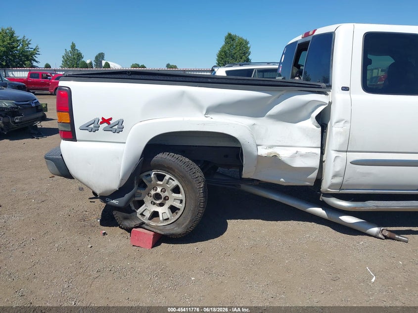2005 GMC Sierra 1500 Slt VIN: 1GTEK19B55E334075 Lot: 45411776