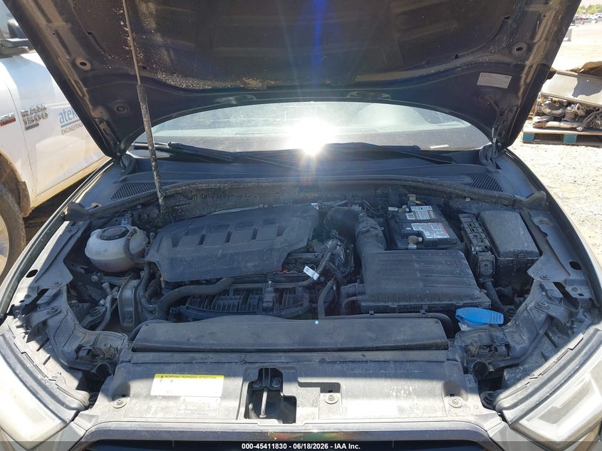 2020 Audi A3 Premium 40 Tfsi Front-Wheel Drive S Tronic VIN: WAUAUGFF7LA101903 Lot: 45411830