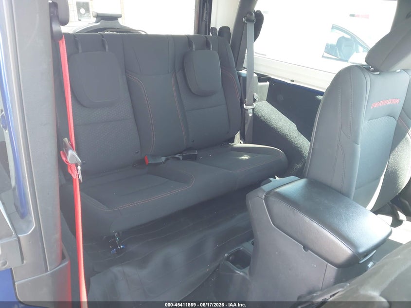 2019 JEEP WRANGLER auction photo 8